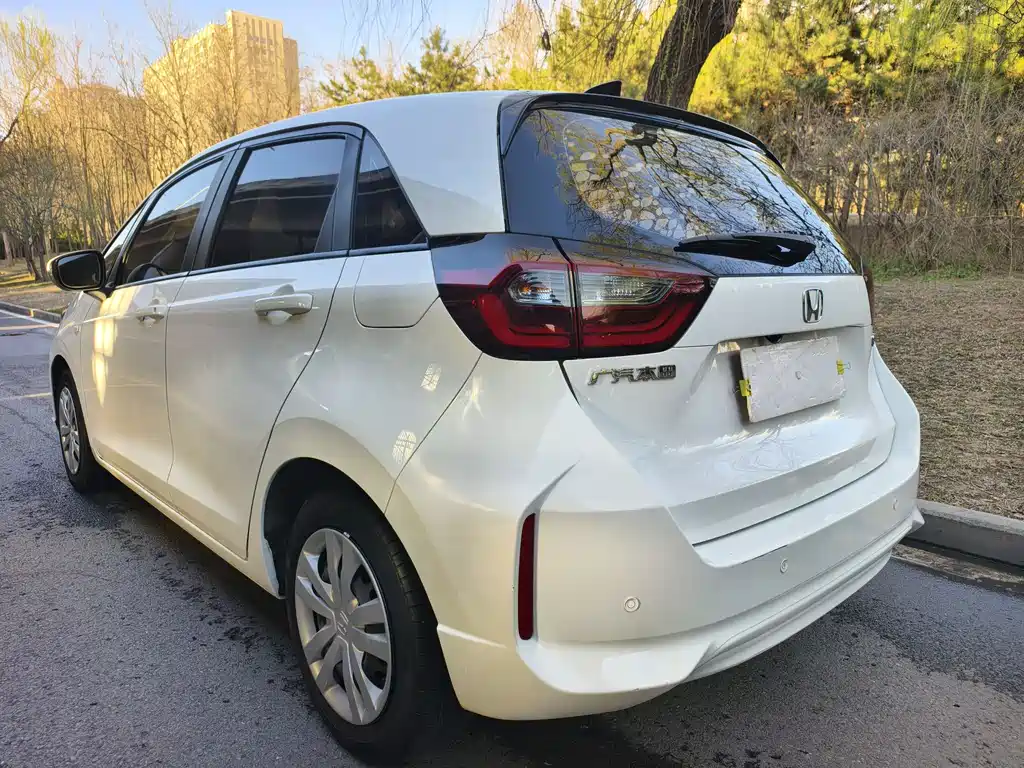 Fit 2021 1.5L CVT Trendy Edition купить на сайте DeffCars