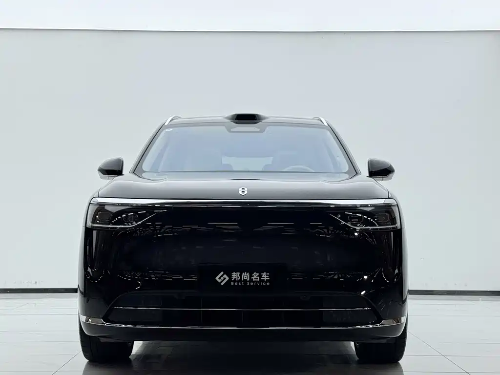 Wenjie M8 2025 extended range Ultra version 53.4kWh 6-seat version 192-line lidar) купить на сайте DeffCars