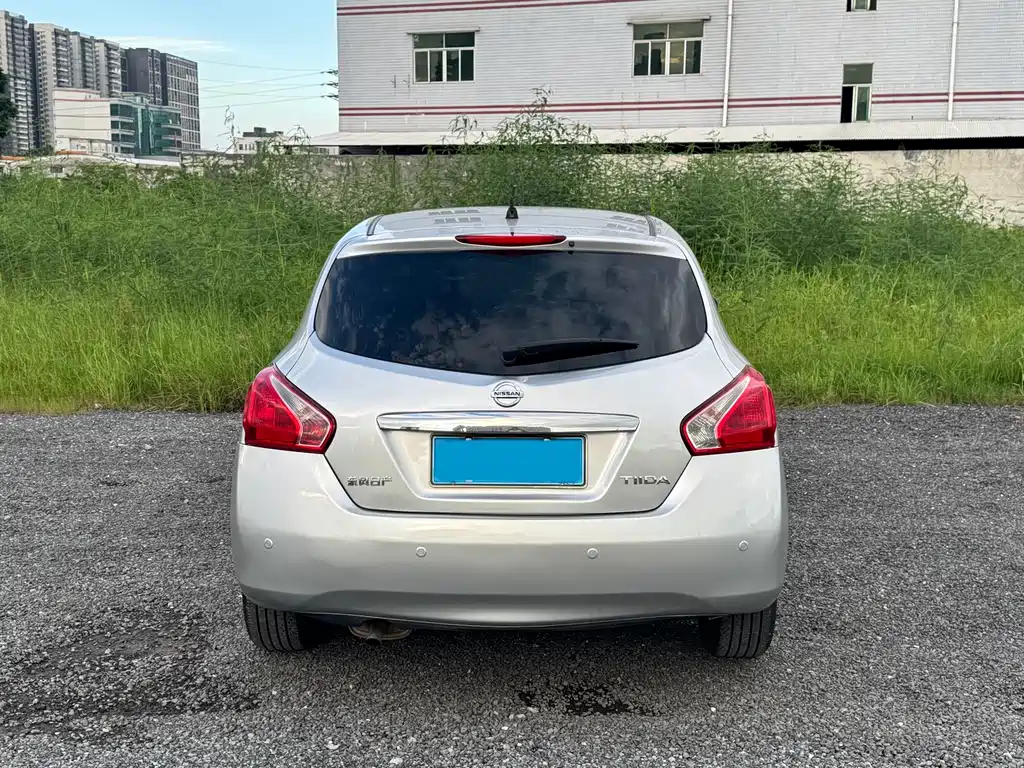 Tiida 2011 1.6L CVT comfort model купить на сайте DeffCars