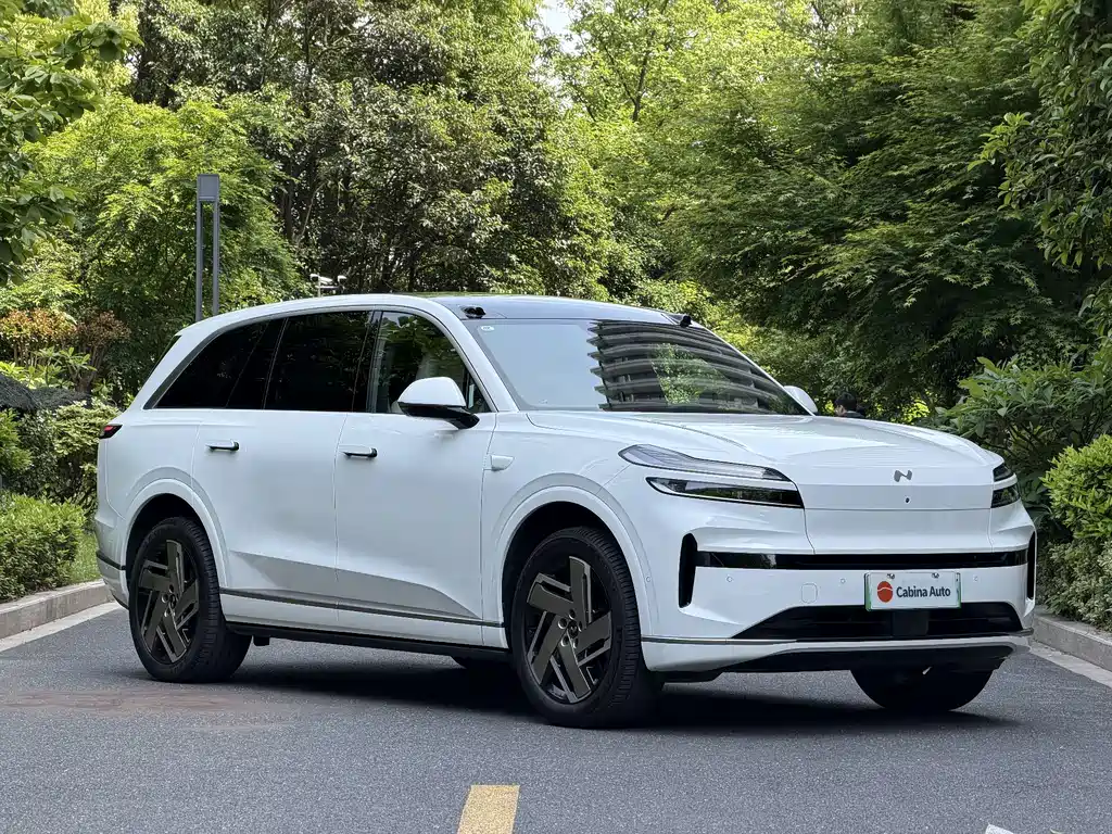 Ledo L90 2025 Ultra six-seater version купить на сайте DeffCars