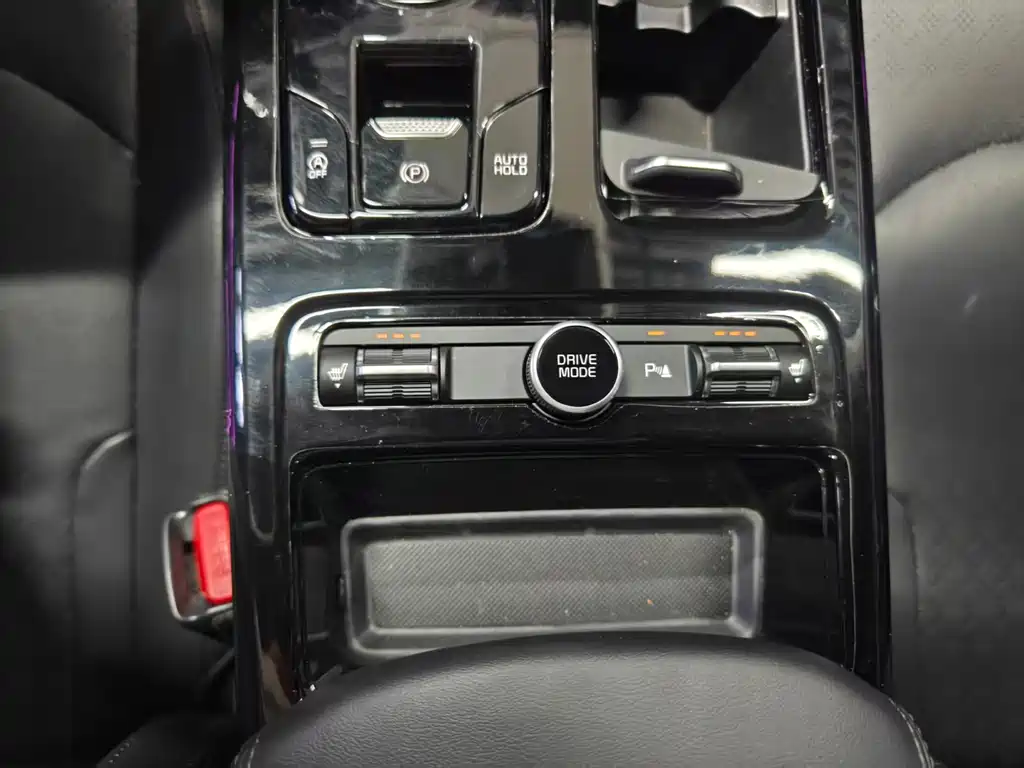 Kia K5 2025 1.5T Premium Edition купить на сайте DeffCars