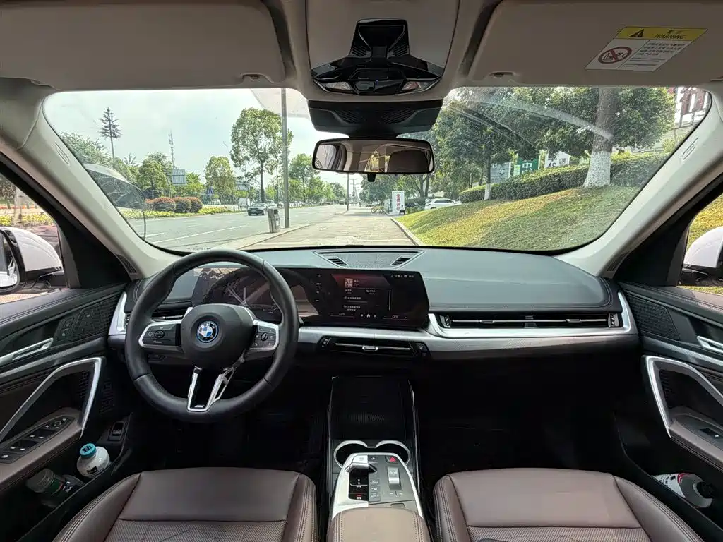 BMW iX1 2023 eDrive25L M Sports Package купить на сайте DeffCars