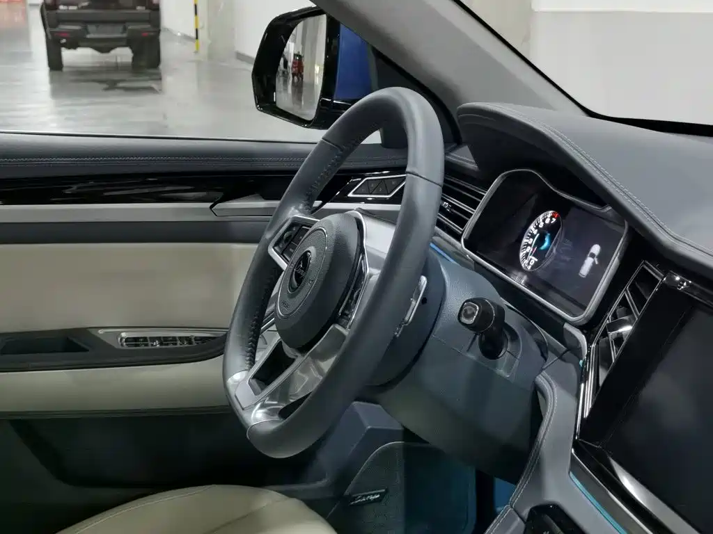 Damai X7 2018 2.0T automatic supreme model купить на сайте DeffCars