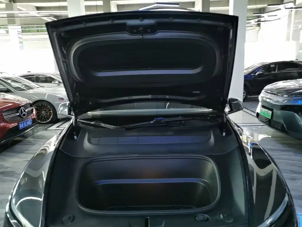 Model Y 2025 rear-wheel drive version купить на сайте DeffCars