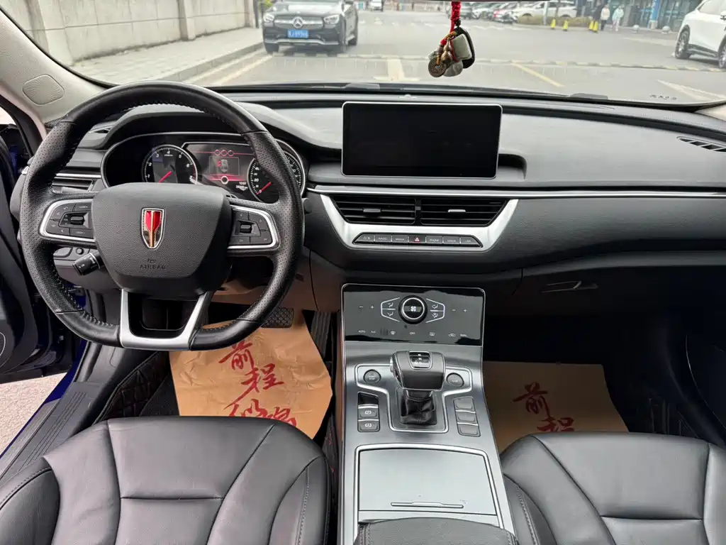 Hongqi H5 2022 classic model facelift 1.5T DCT flag rhyme version купить на сайте DeffCars