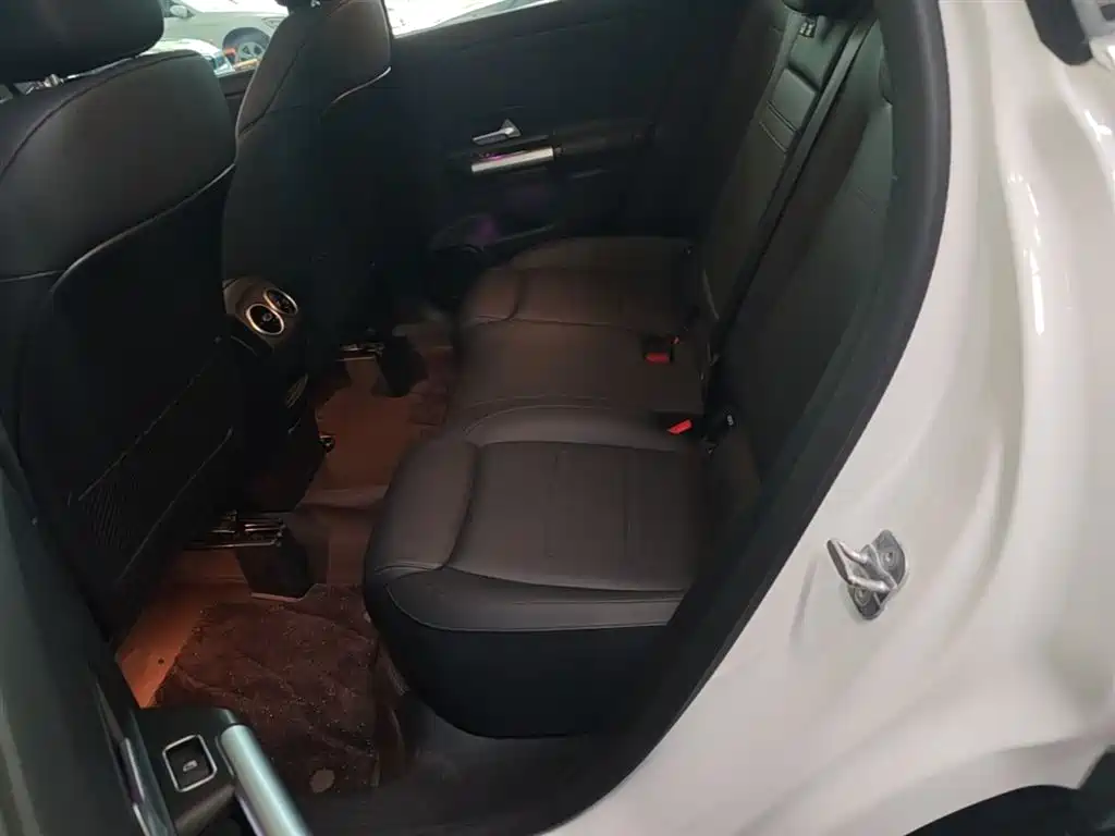 Mercedes-Benz GLA 2025 GLA 200 купить на сайте DeffCars