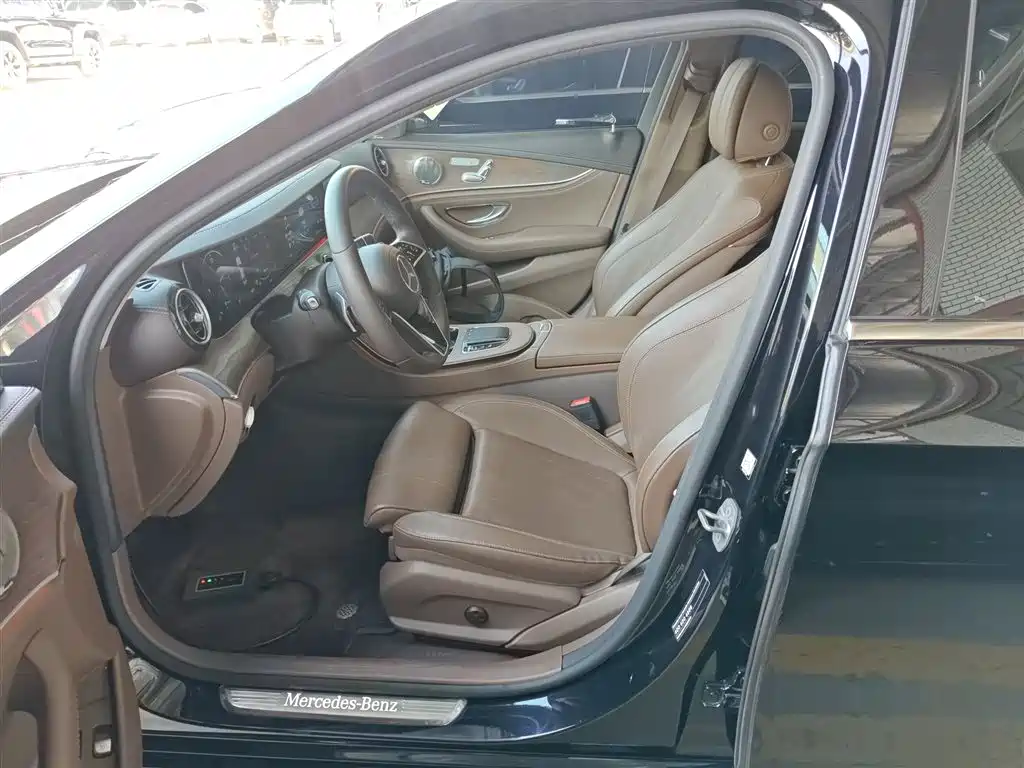 Mercedes-Benz E-Class New Energy 2022 facelift E 350 e L plug-in hybrid sedan купить на сайте DeffCars