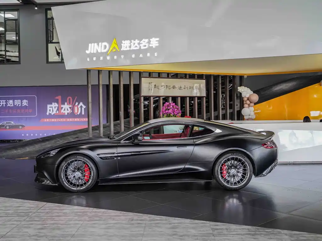 Vanquish 2013 6.0L standard model купить на сайте DeffCars