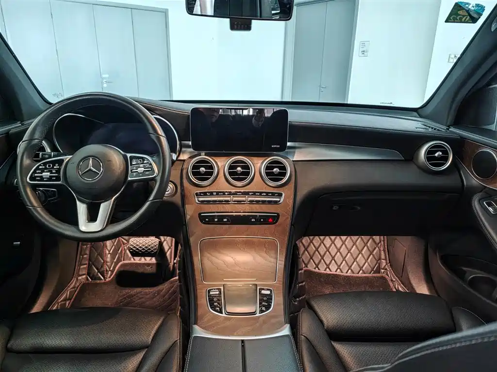 Mercedes-Benz GLC 2020 GLC 300 L 4MATIC Dynamic купить на сайте DeffCars