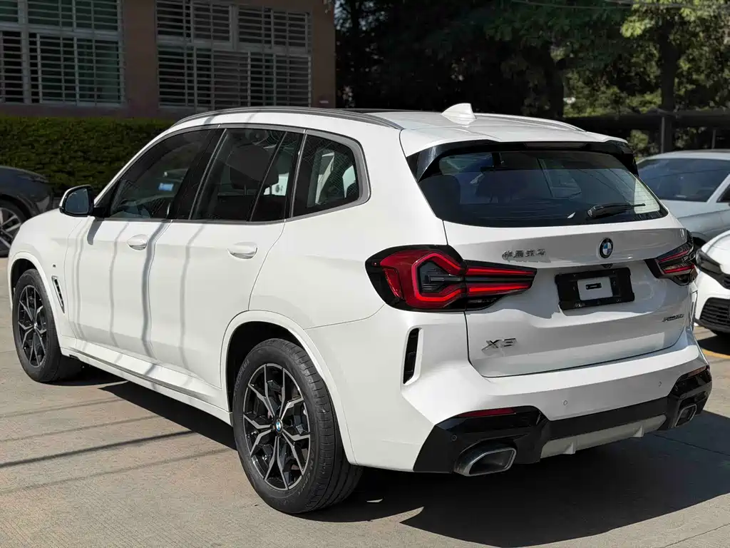 BMW X3 2022 facelift xDrive25i M sports package купить на сайте DeffCars