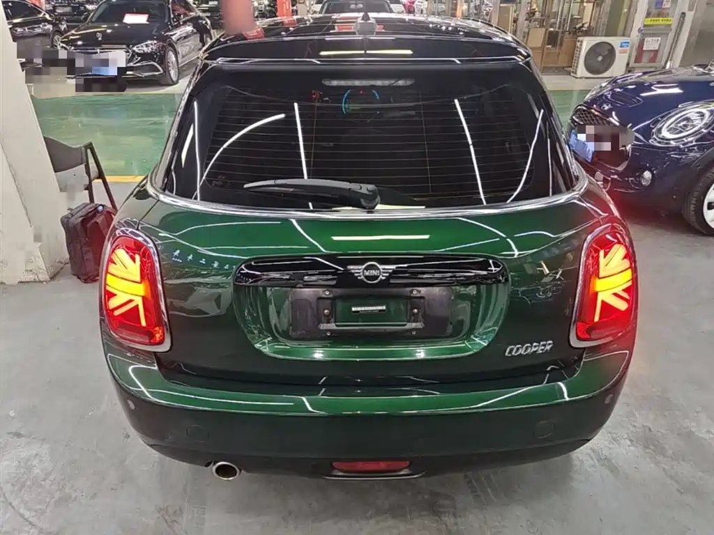 MINI 2018 1.5T COOPER Classic Five-Door Edition купить на сайте DeffCars