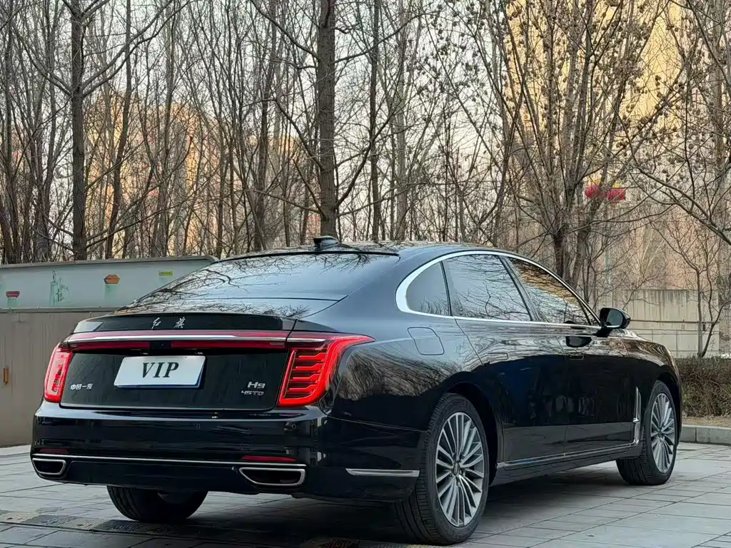 Hongqi H9 2020 2.0T Zhilian Flagship Edition купить на сайте DeffCars