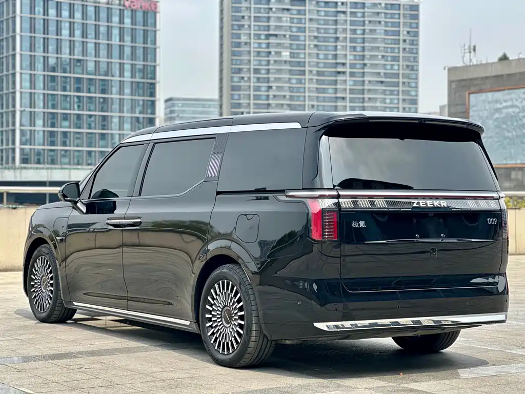 Jikrypton 009 2024 six-seater executive version four-wheel drive 108kWh купить на сайте DeffCars