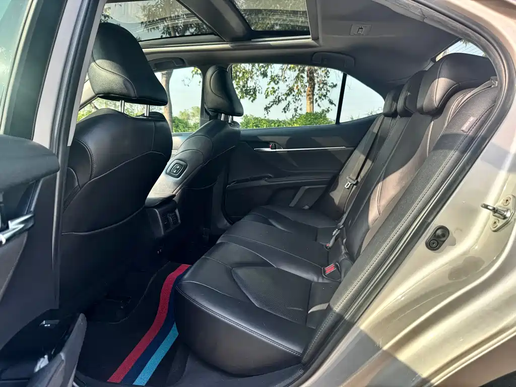 Camry 2019 2.5G Deluxe Edition National VI купить на сайте DeffCars