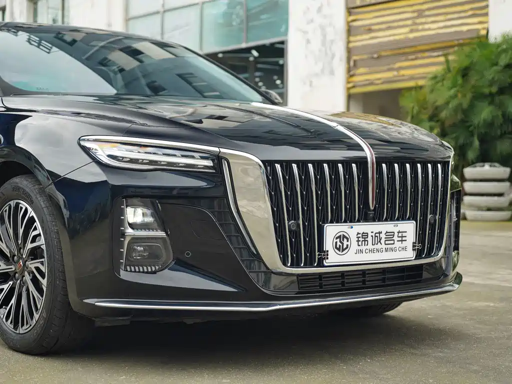 Hongqi H5 2024 2.0T Automatic Zhilianqichang Edition купить на сайте DeffCars