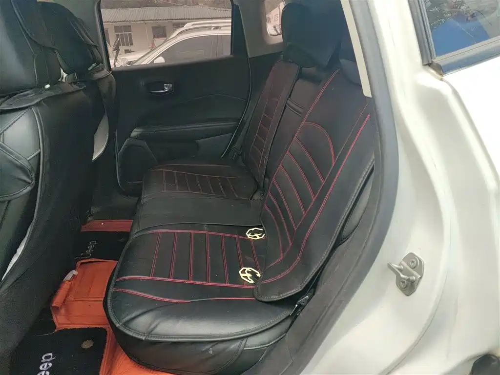 Compass 2019 220T Automatic Joy Edition купить на сайте DeffCars