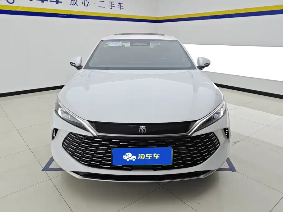 Qin L 2025 DM-i Smart Driving Edition 120KM Transcendent Type купить на сайте DeffCars