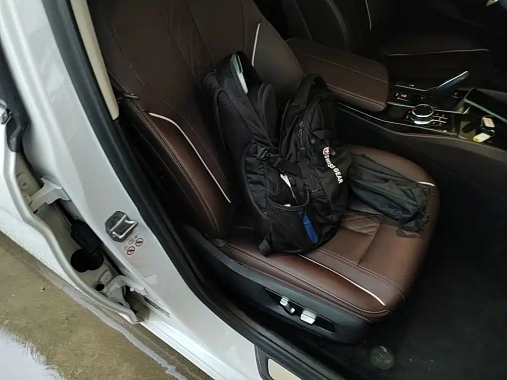 BMW 5 Series 2022 facelift 525Li luxury package купить на сайте DeffCars