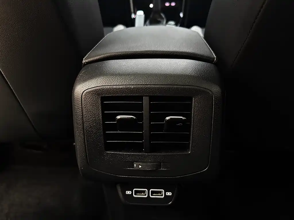 Tanying 2023 200TSI DSG Yuezhi Connected Edition купить на сайте DeffCars