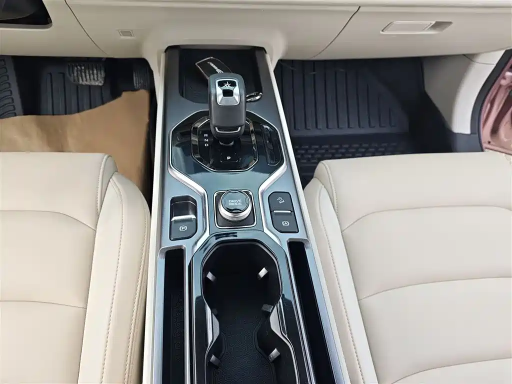 Geely ICON 2023 1.5TD Chocolate Mellow Edition купить на сайте DeffCars