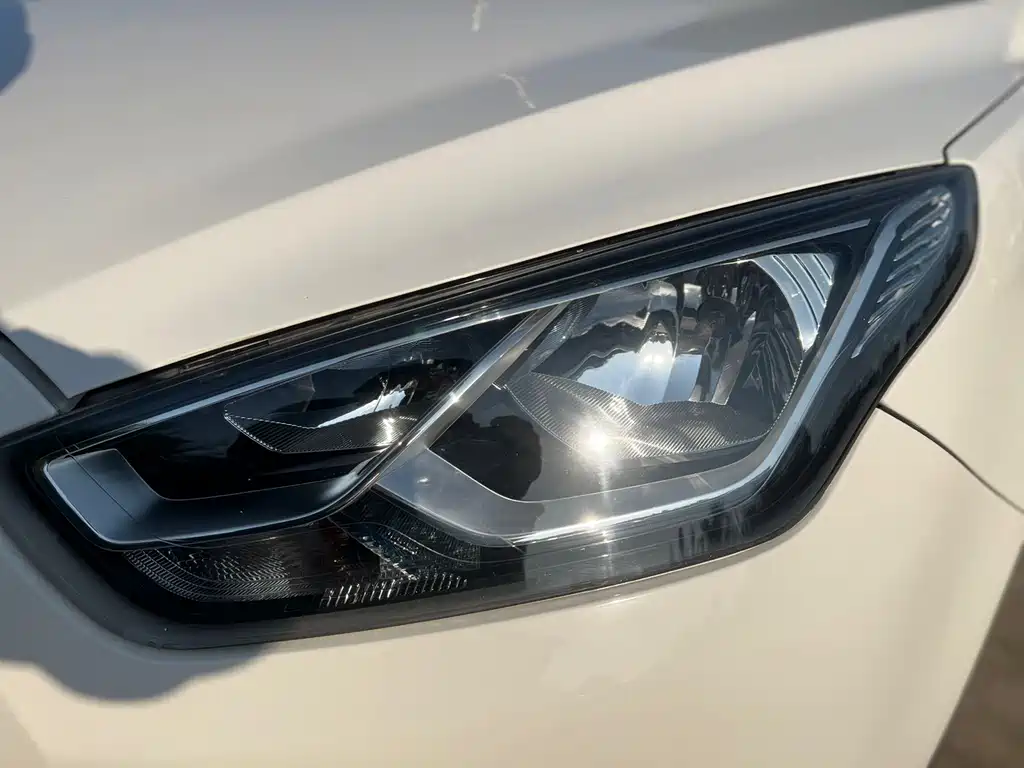 Escort 2017 facelift 1.5L automatic comfort model купить на сайте DeffCars
