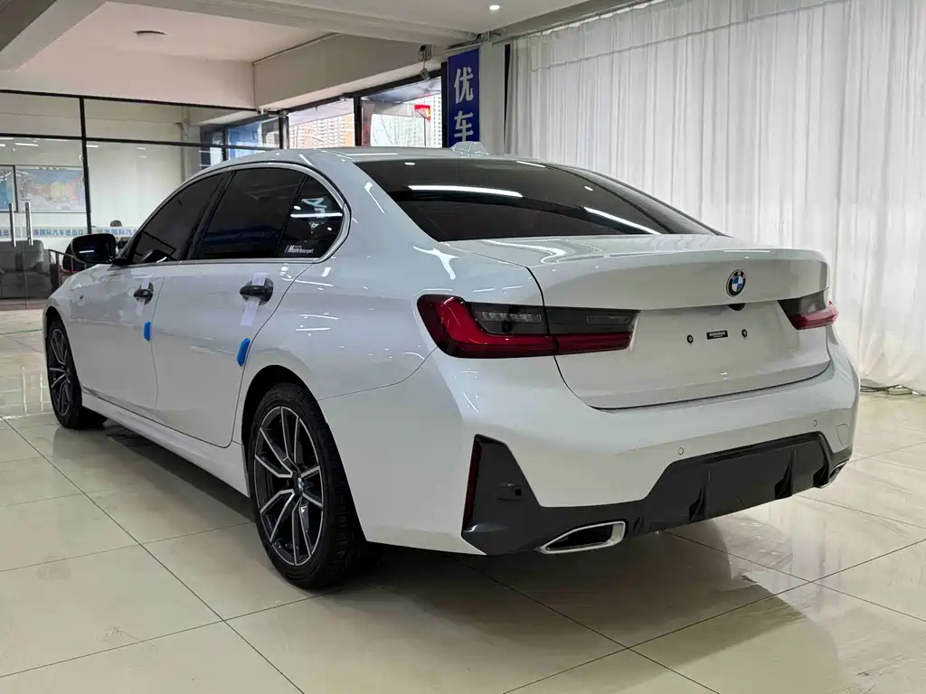 BMW 3 Series 2023 320Li M Sports Package купить на сайте DeffCars