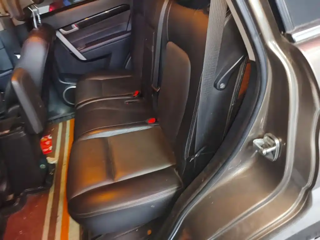 Captiva 2015 2.4L four-wheel drive flagship version 7 seats купить на сайте DeffCars