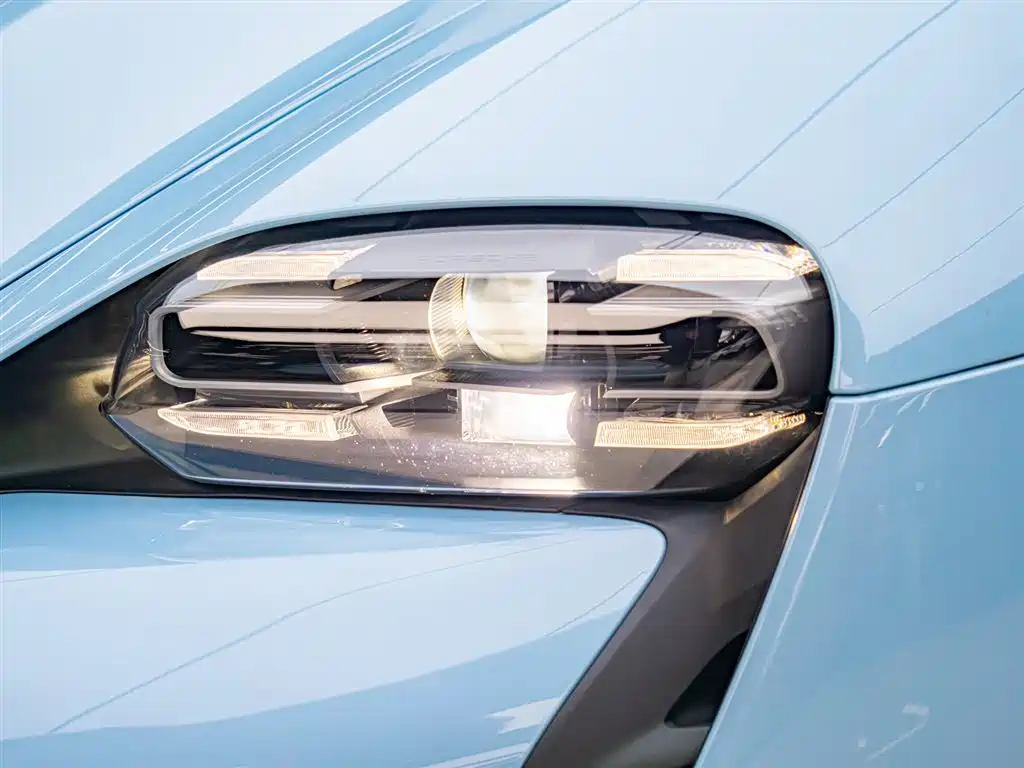 Taycan 2022 facelift Taycan купить на сайте DeffCars