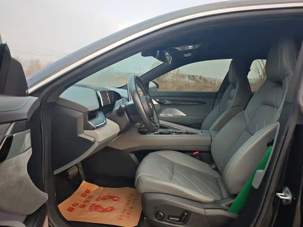 Jikrypton 001 2024 WE version 100kWh rear drive купить на сайте DeffCars