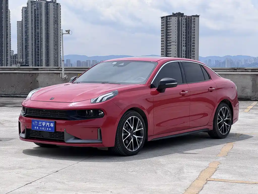 Lynk & Co 03 2019 2.0TD Automatic Pro Edition купить на сайте DeffCars