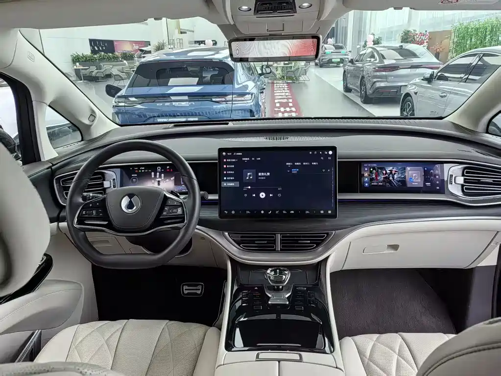 Denza D9 2025 DM-i smart driving version 1020 four-wheel drive flagship model купить на сайте DeffCars