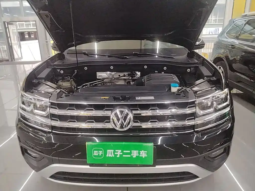 Touron 2020 facelift 380TSI four-wheel drive comfort version купить на сайте DeffCars
