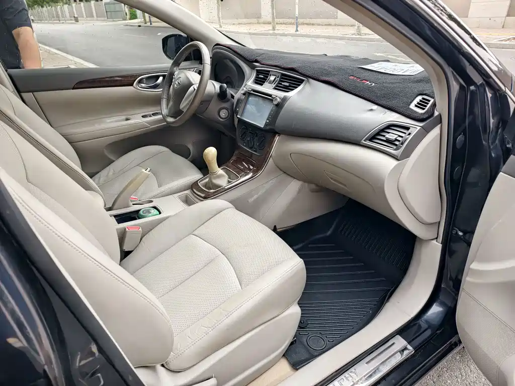 Sylphy 2012 1.6XL Manual Deluxe Edition купить на сайте DeffCars