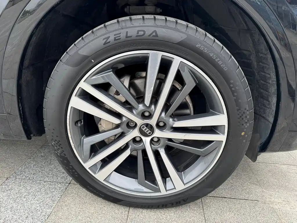 Audi Q5L 2022 40T RS Kit Burning Speed ​​Type купить на сайте DeffCars