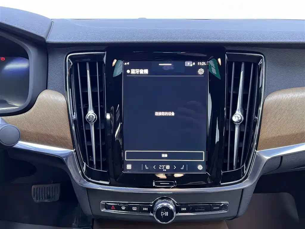 Volvo S90 2025 B5 Zhiyi Luxury Edition купить на сайте DeffCars