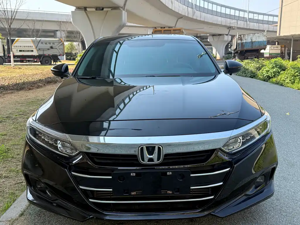Accord 2022 260TURBO Deluxe Edition купить на сайте DeffCars