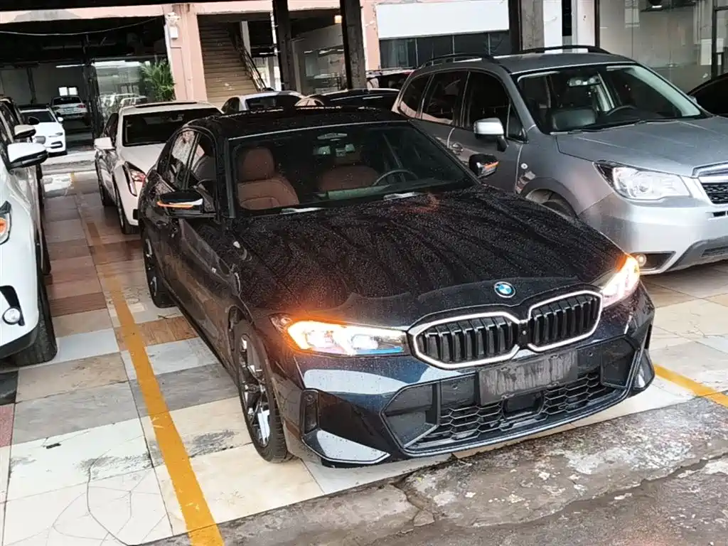 BMW 3 Series 2025 330Li Exclusive M Sports Night Package купить на сайте DeffCars