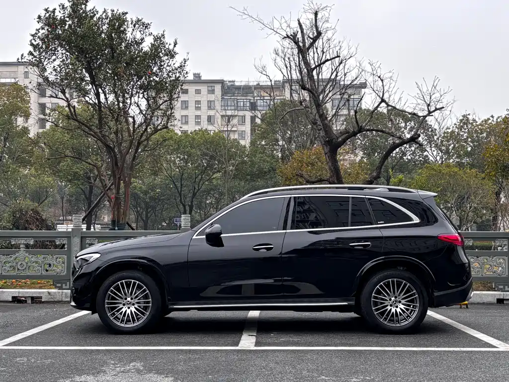 Mercedes-Benz GLC 2025 GLC 300 L 4MATIC Dynamic 5-seater купить на сайте DeffCars