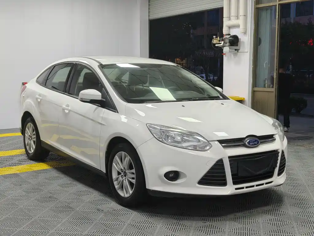 Focus 2012 sedan 1.6L manual comfort type купить на сайте DeffCars