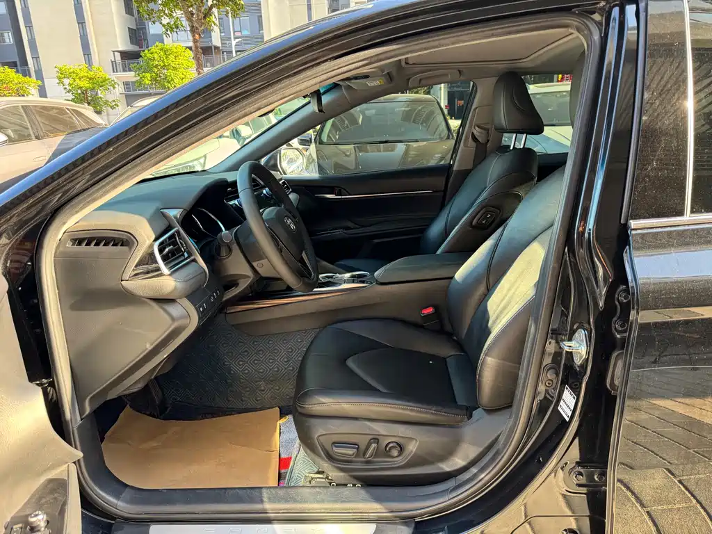Camry 2019 facelift 2.0G Deluxe Edition купить на сайте DeffCars