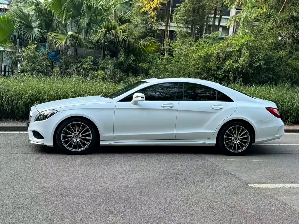 Mercedes-Benz CLS 2016 CLS 260 Yicai Edition купить на сайте DeffCars