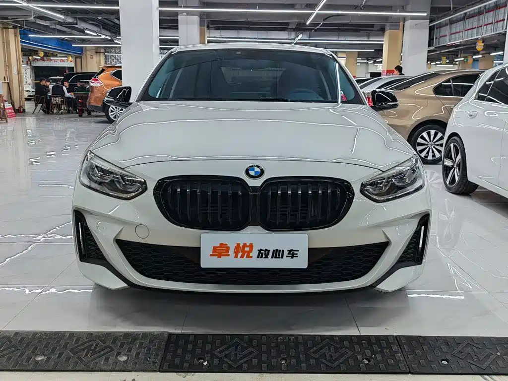BMW 1 Series 2023 125i M Sports Night Edition купить на сайте DeffCars