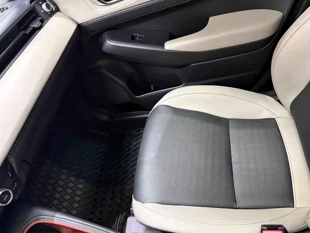 Binzhi 2023 1.5L CVT Deluxe Edition купить на сайте DeffCars