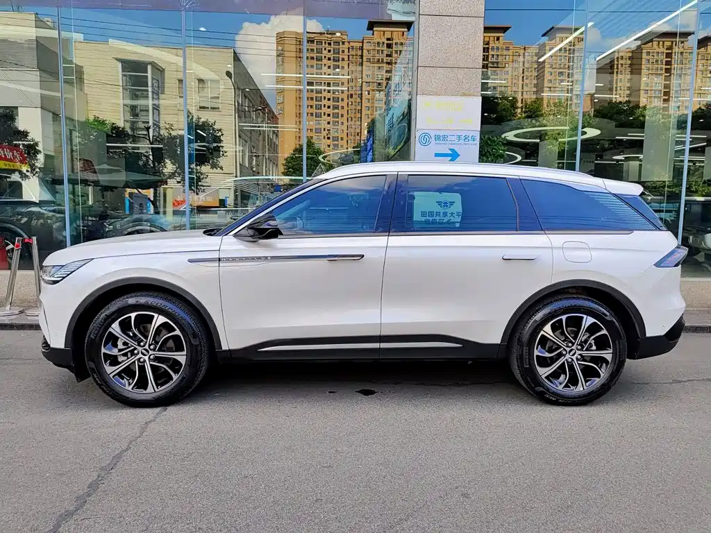 Voyager 2023 2.0T four-wheel drive premium version купить на сайте DeffCars