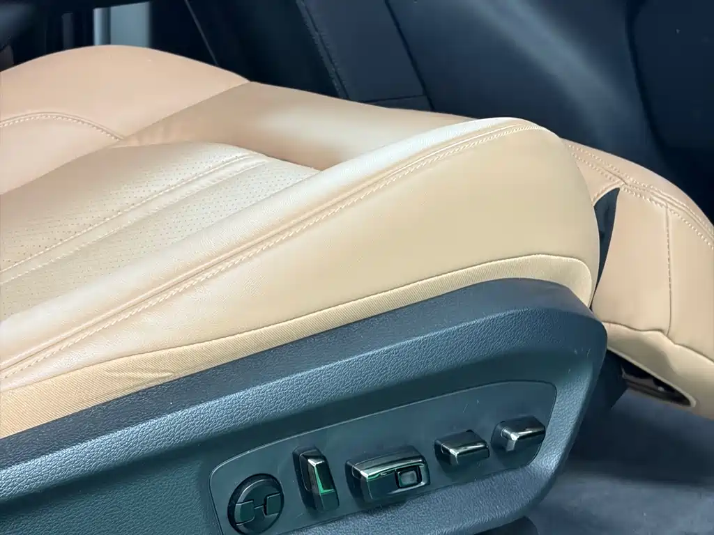 NIO ES6 2020 420KM Sports Edition купить на сайте DeffCars