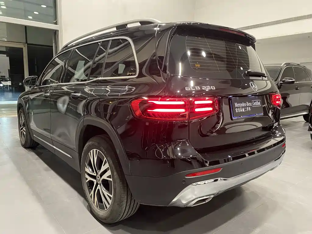 Mercedes-Benz GLB 2024 facelift GLB 220 dynamic model купить на сайте DeffCars
