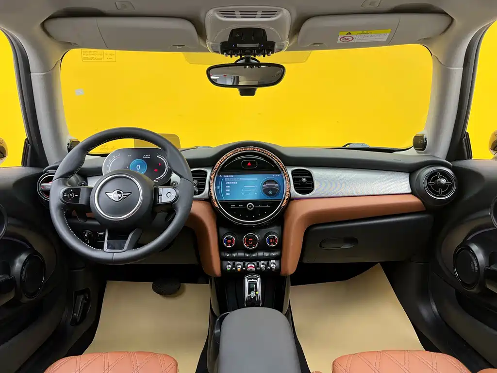 MINI 2022 2.0T COOPER S Artist купить на сайте DeffCars
