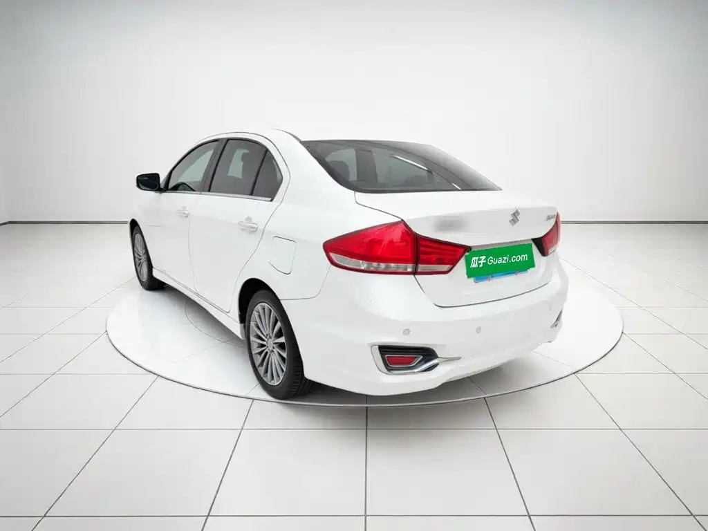 Qǐyuè (Ciaz) 2015 1.6L automatic enjoyment type купить на сайте DeffCars