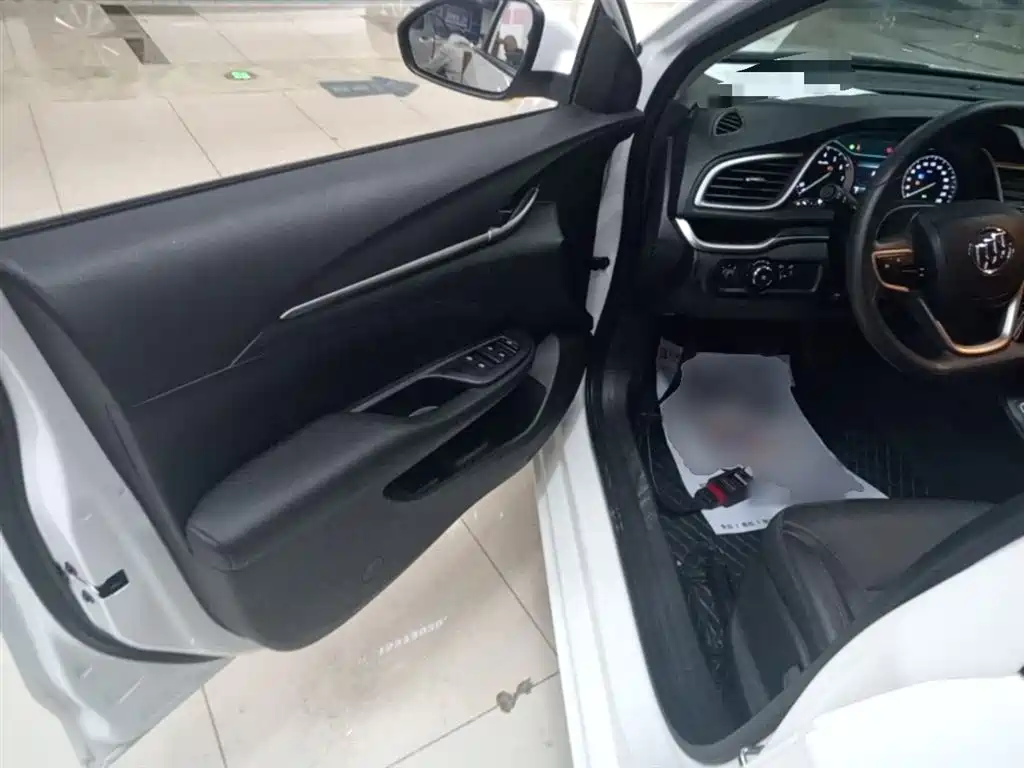 Yinglang 2021 facelift model 1.5L automatic aggressive model купить на сайте DeffCars