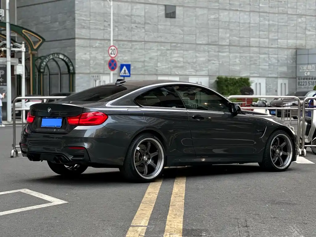 BMW M4 2019 M4 Coupe Racing Edition купить на сайте DeffCars
